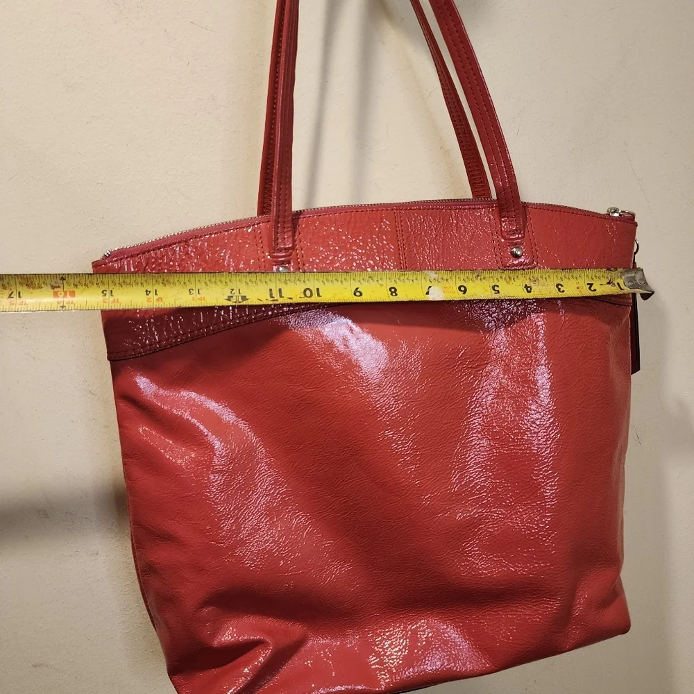 COACH LAURA PATENT  Leather Tote Bag